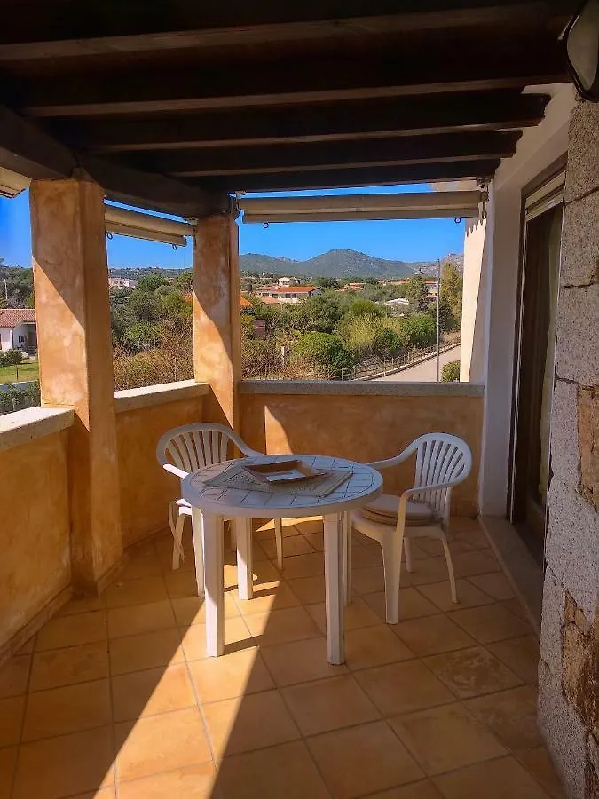 The Beach House Apartment Olbia