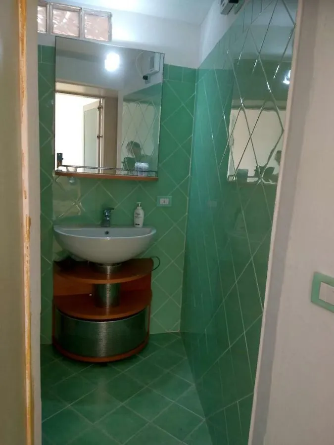 The Beach House Apartment Olbia