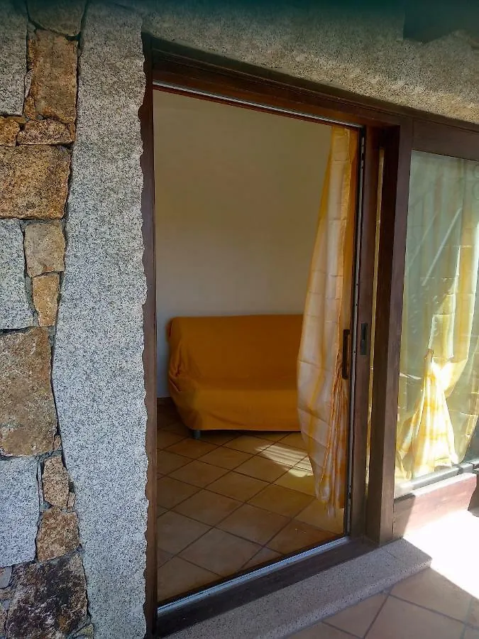 The Beach House Apartment Olbia